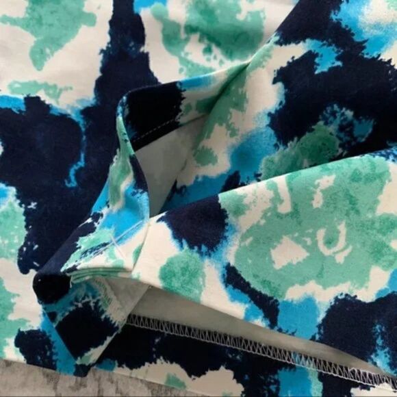 🆕 Dalia City Fit Floral Skirt size 8 - Picture 4 of 4